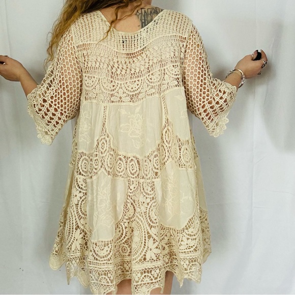 Origami • Crocheted Mini Dress - Picture 4 of 6